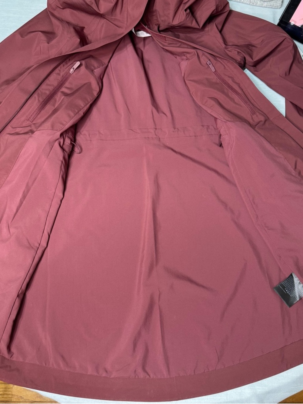 Lululemon Rain Rebel Jacket Waterproof Utility Jacket Red Merlot Size 6 Small - Picture 11 of 16